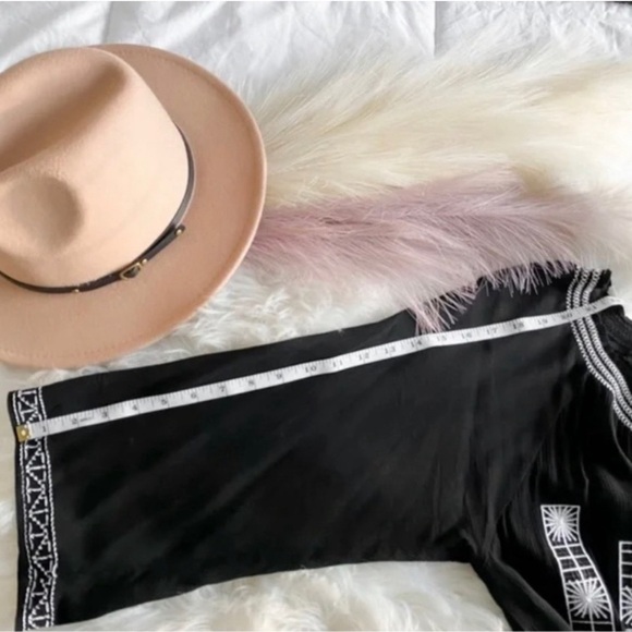 Paparazzi Black Embroidered Tassel Boho Top
Blouse Size Medium - Picture 10 of 15